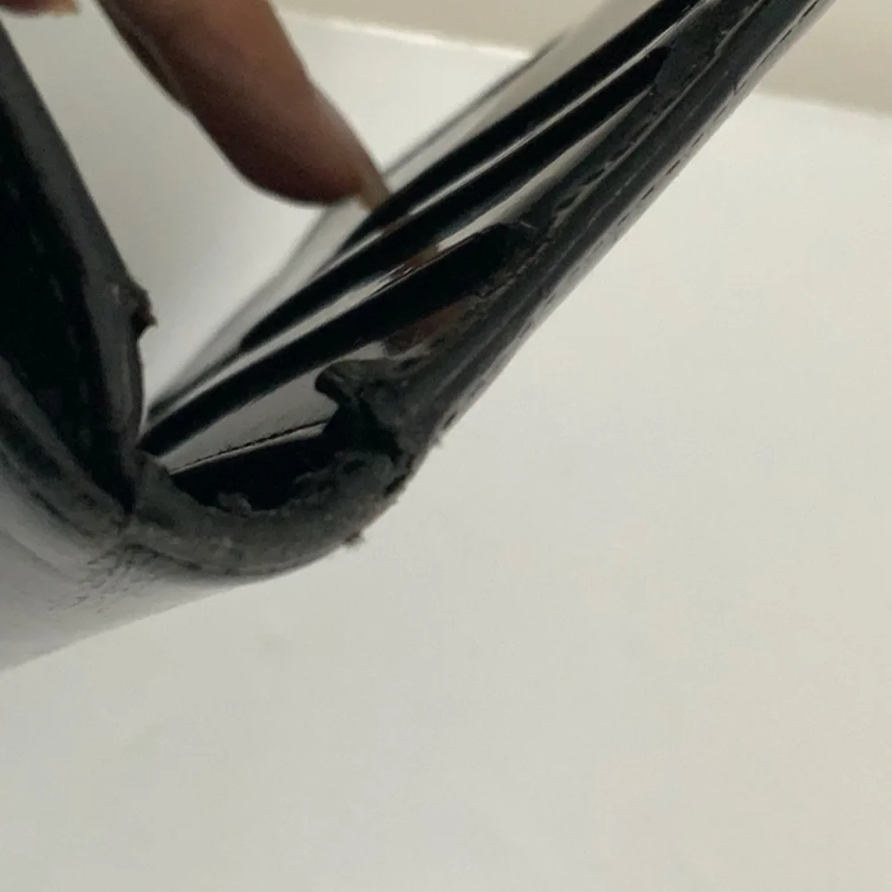 Dior wallet